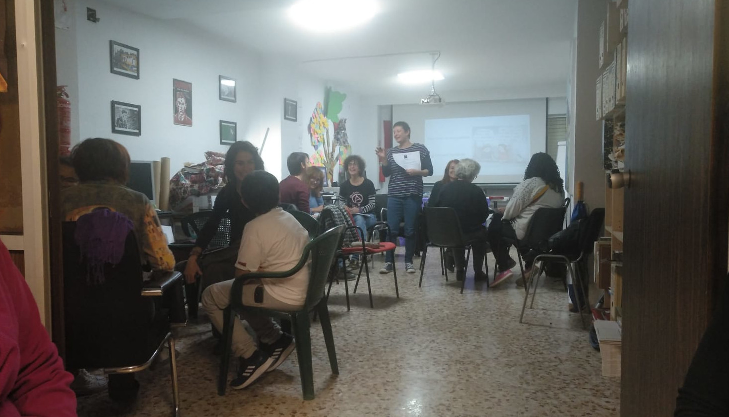 Dones lliures realitza un taller sobre conciliació i corresponsabilitat des del feminisme